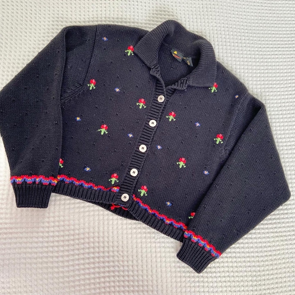 Vintage Embroidered Flower Cardigan